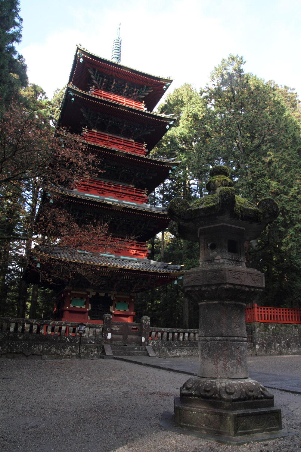 Pagoda de cinco pisos a la entrada de Toshogu, en Nikko