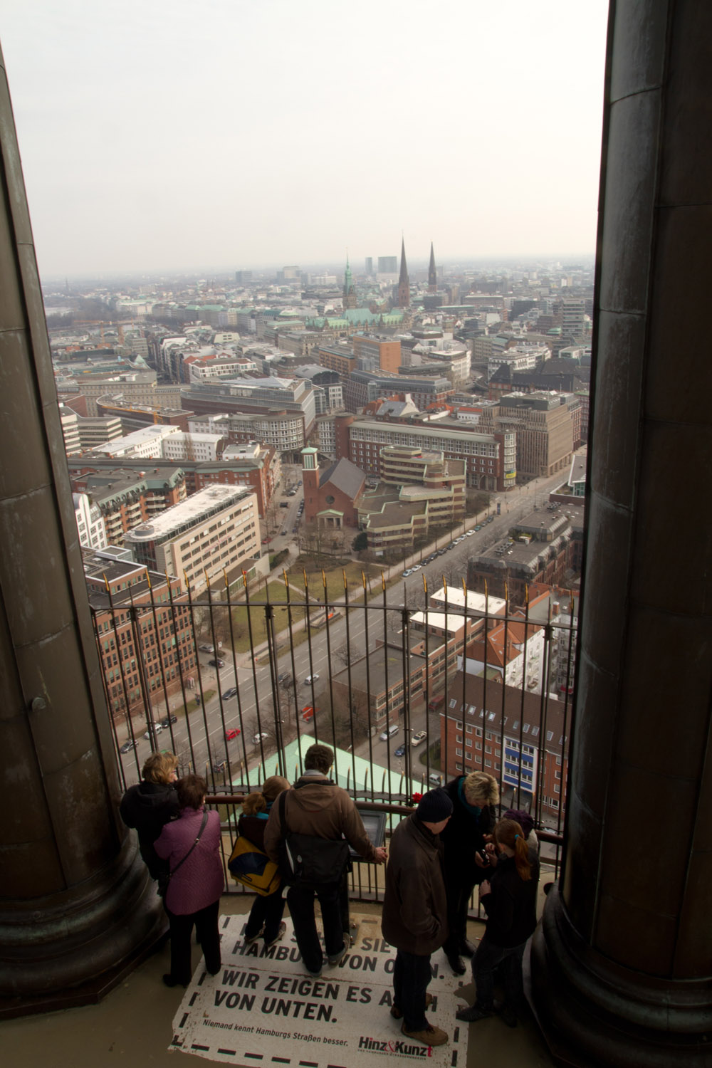 El centro de Hamburgo, visto desde el mirador de la Iglesia de San Miguel