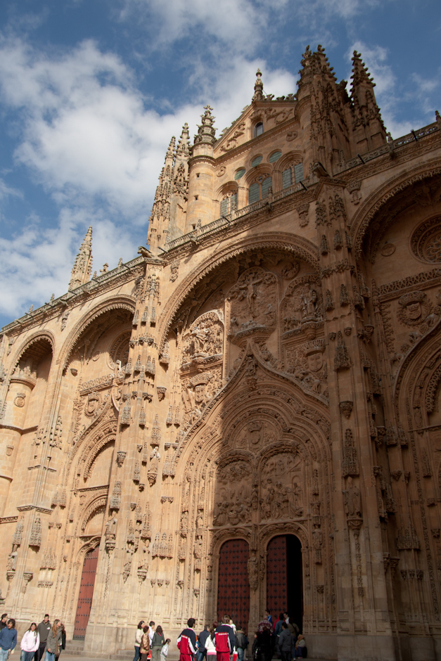 Fachada de la Catedral Nueva de Salamanca, España