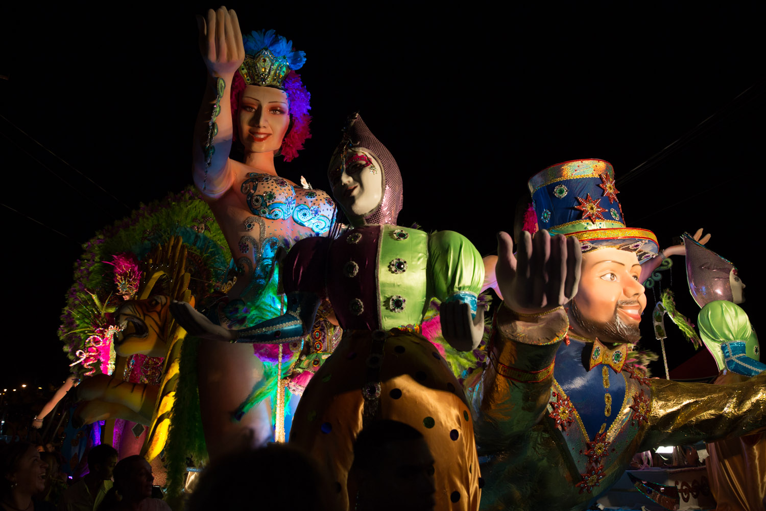 Carroza nocturna en Carnavales de Las Tablas, Panamá