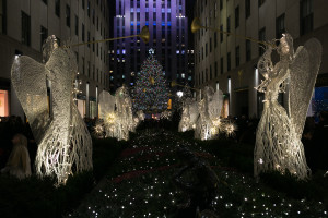 Árbol y decoración de navidad en el Rockefeller Center, Nueva York, EE.UU.