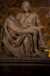 La Piedad de Miguel Ángel, Basílica de San Pedro, Ciudad del Vaticano.