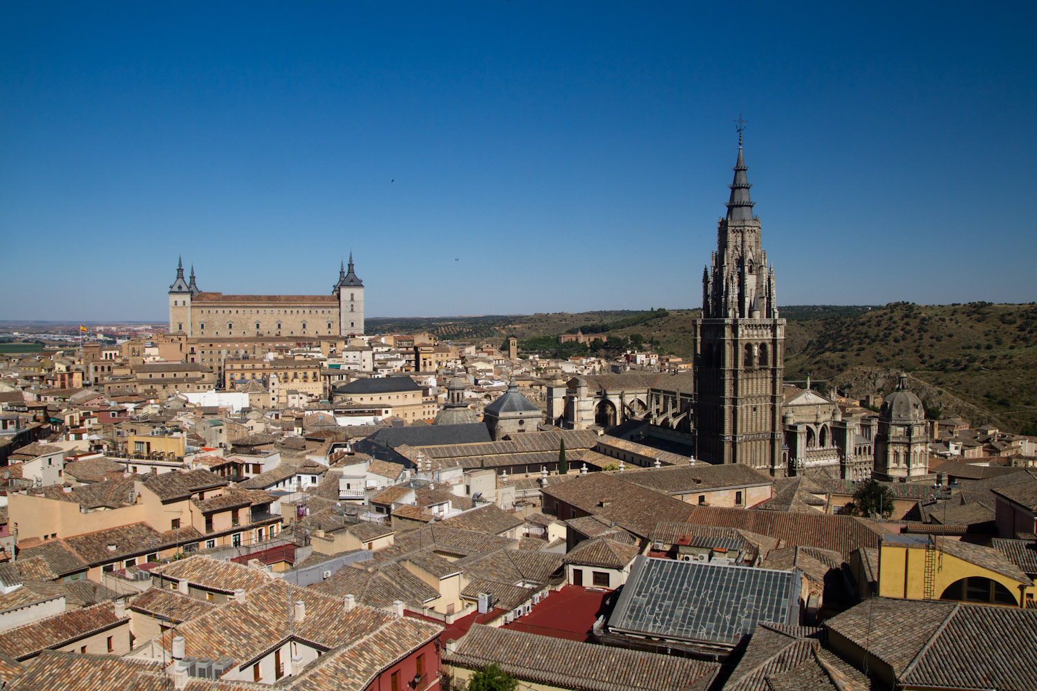 Panorámica del centro histórico de Toledo, España