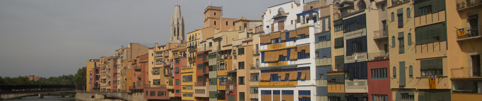 Casas del centro de Gerona, España