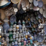 Artesanías en la medina de Fez, Marruecos